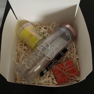 Customizable gift box! 100% home made